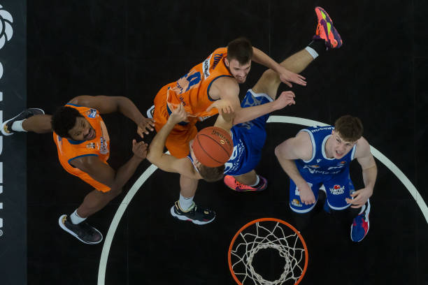 统足球更快 统足球更快