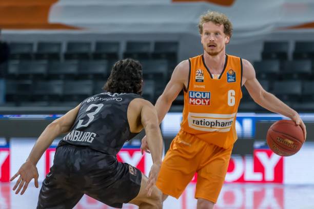 上第一位女 上第一位女