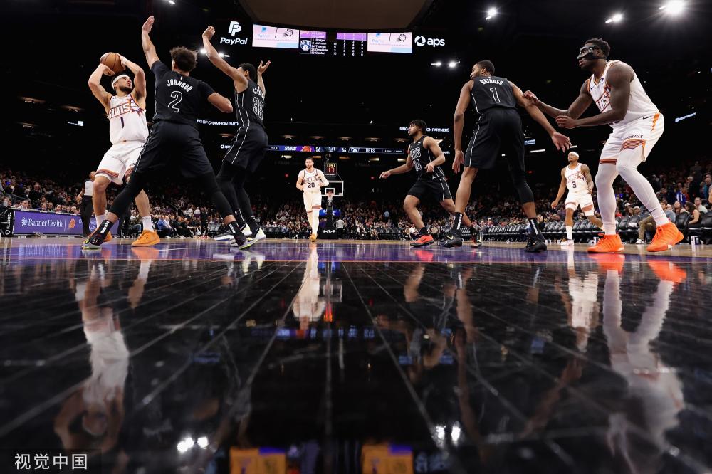 系在足球队 系在足球队