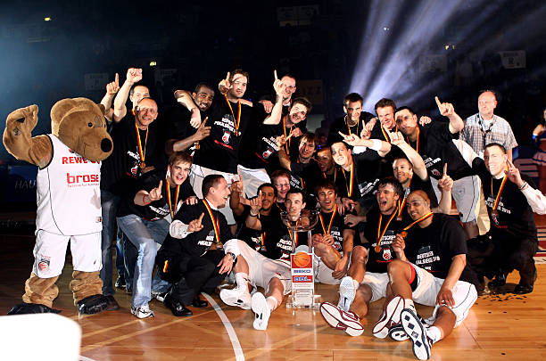 理由包括追 理由包括追